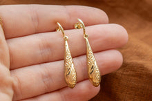 Load image into Gallery viewer, 9ct Yellow Gold Torpedo Earrings | 1980s