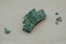 Load image into Gallery viewer, African Turquoise Resin Hair Claw
