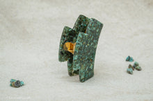 Load image into Gallery viewer, African Turquoise Resin Hair Claw