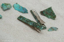 Load image into Gallery viewer, African Turquoise Resin Hair Clip Barrette Set