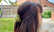 Load image into Gallery viewer, Peridot Resin Hair Claw