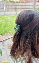 Load image into Gallery viewer, Emerald Rock Resin Hair Claw