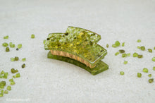 Load image into Gallery viewer, Peridot Resin Hair Claw