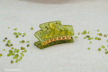 Load image into Gallery viewer, Peridot Resin Hair Claw