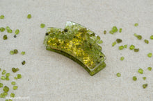 Load image into Gallery viewer, Peridot Resin Hair Claw