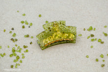 Load image into Gallery viewer, Peridot Resin Hair Claw