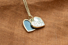 Load image into Gallery viewer, 9ct Gold Heart Locket | Floral Engraved | Vintage 2000s
