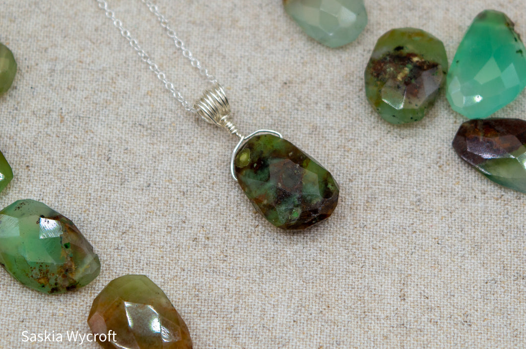 Chrysoprase Nugget Necklace | Sterling Silver | Silver Plated