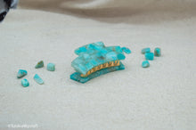 Load image into Gallery viewer, Amazonite Resin Hair Claw
