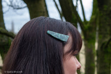 Load image into Gallery viewer, Emerald Rock Resin Hair Clip Barrette | Triangle Clip

